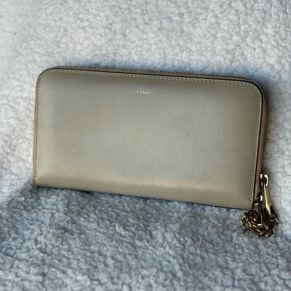AUTHENTIC Two Tone Chloe Wallet - Picture 1 of 16